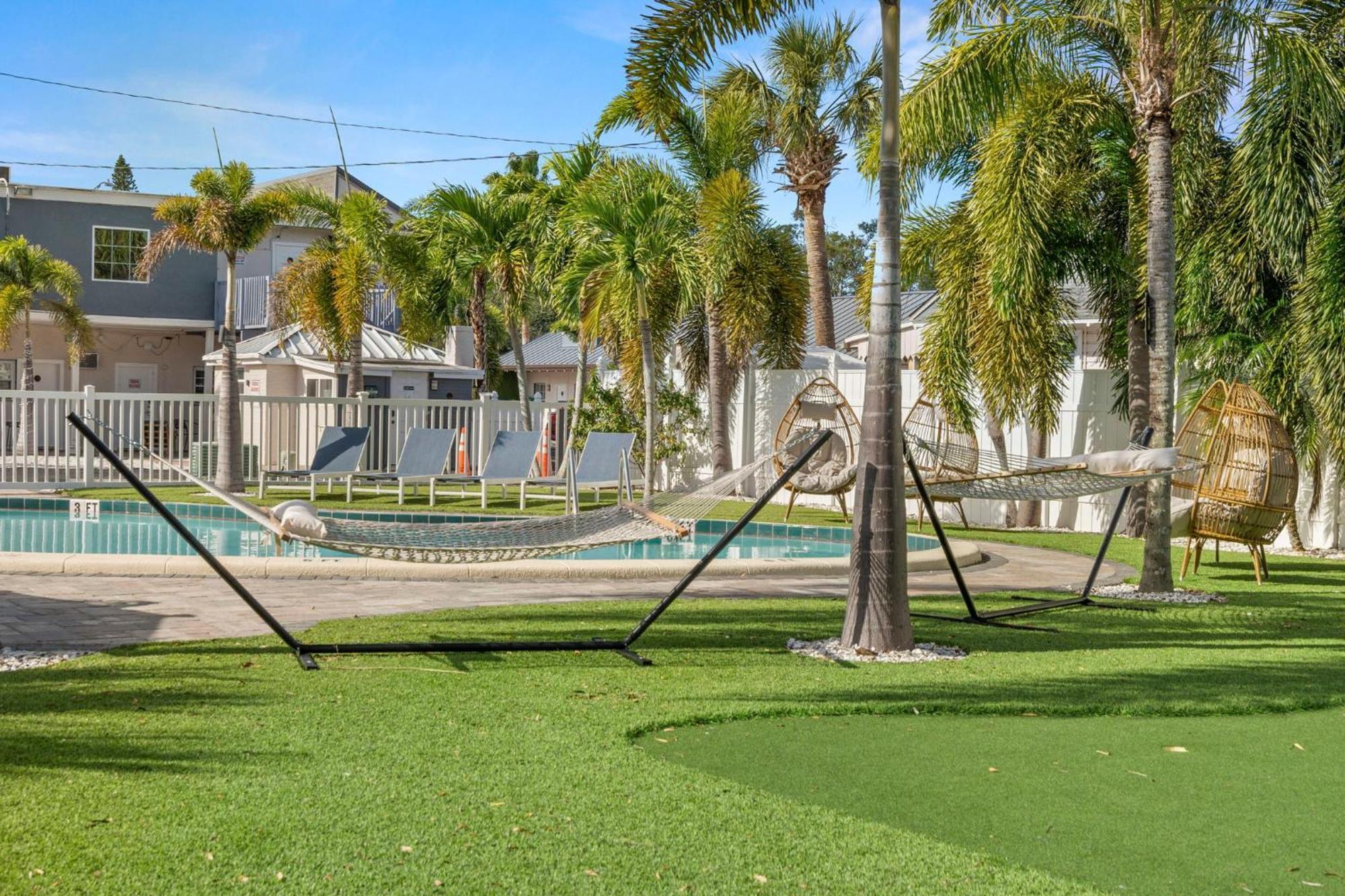 2Q Beds Studio Apt With Shared Pool 01 Clearwater Exteriör bild